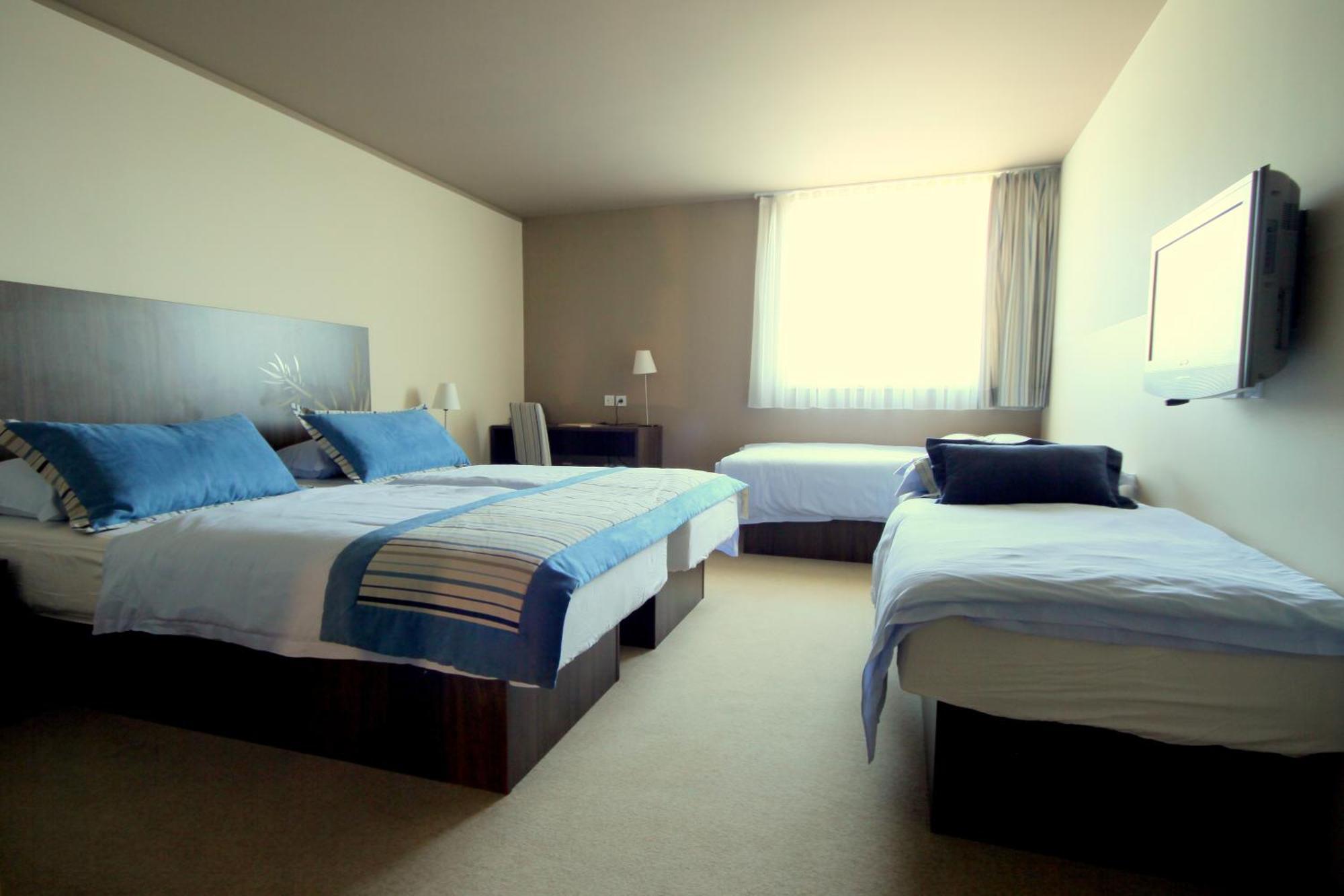 Ambient Hotel Domzale Ruang foto