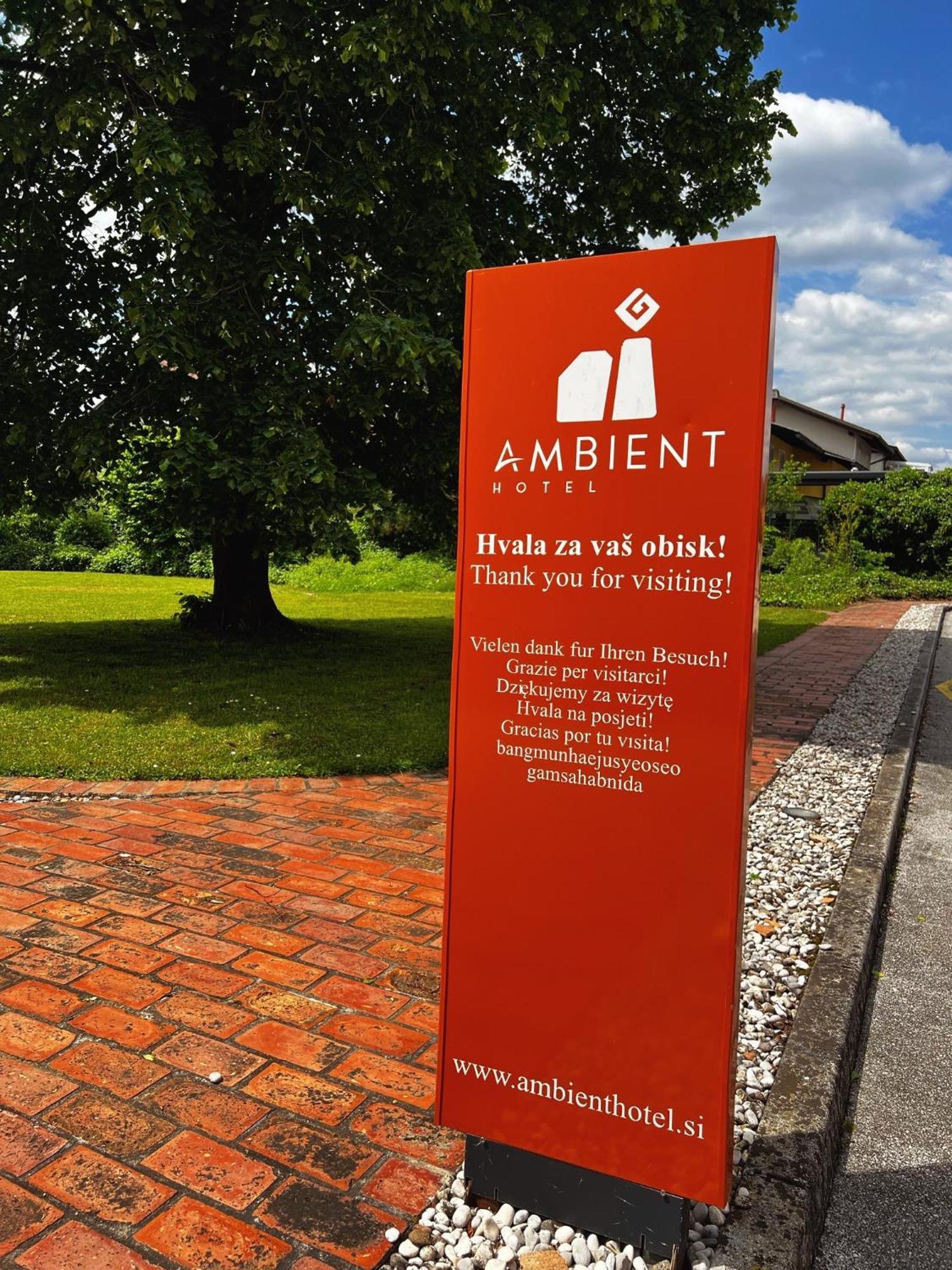 Ambient Hotel Domzale Bagian luar foto